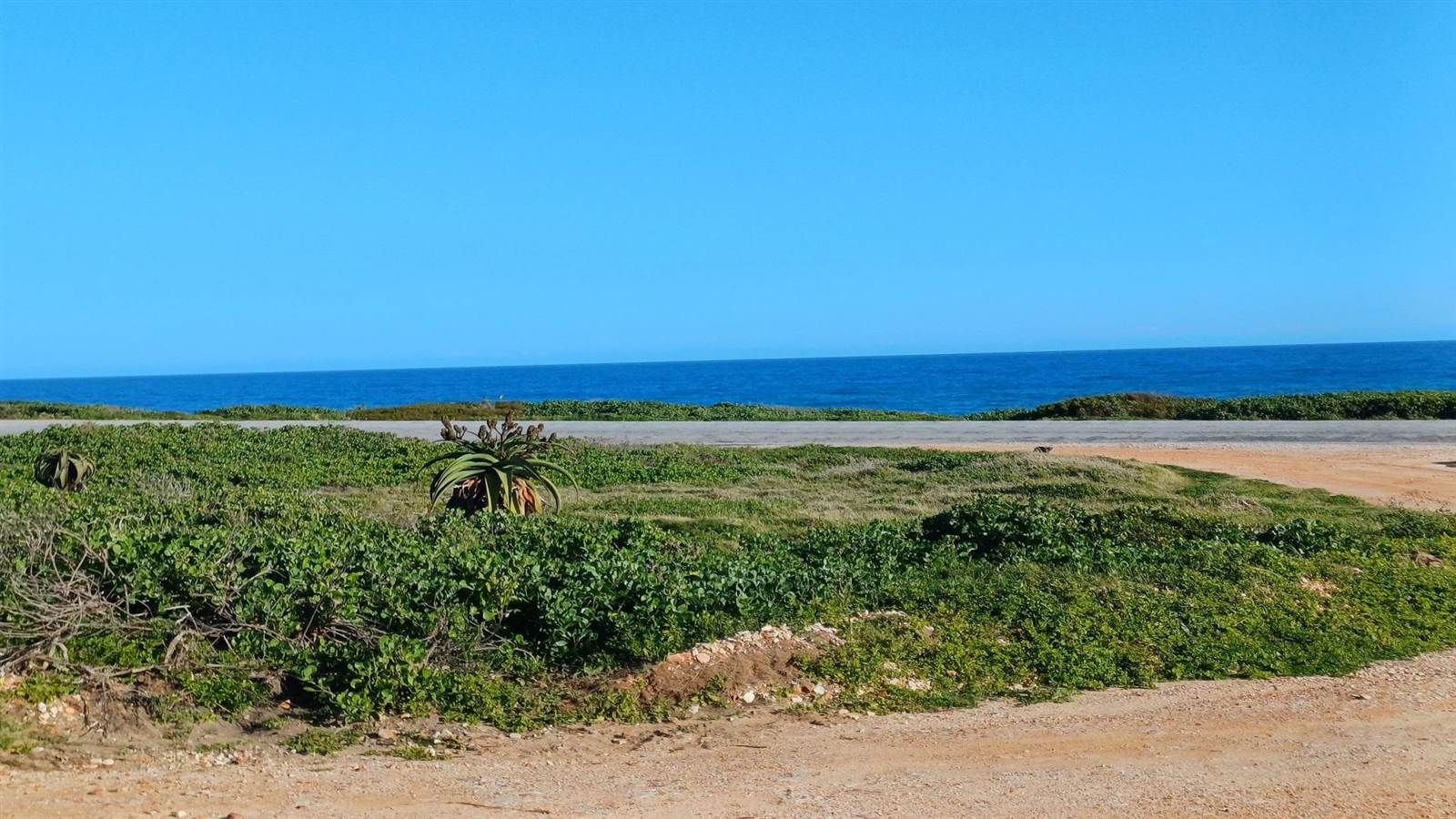 952 m² Land available in Seaview photo number 6