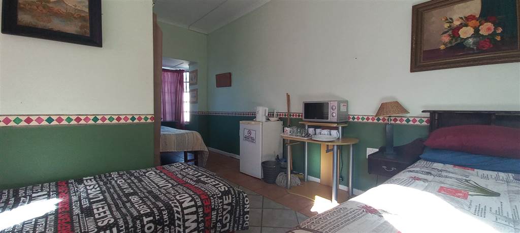 6 Bed House in Lamberts Bay photo number 29