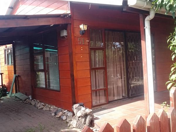 2 Bedroom House 2 Bedroom House