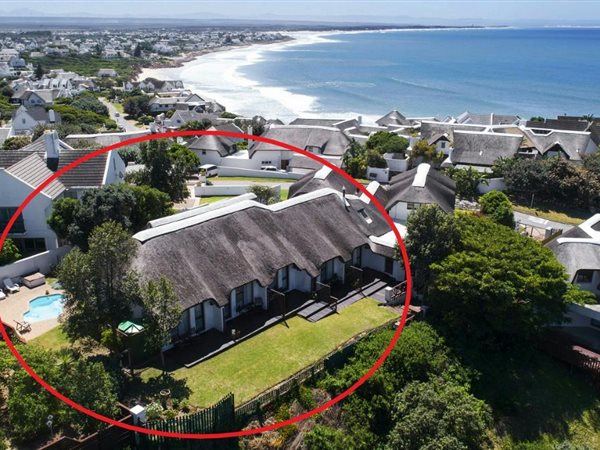 Commercial space in St Francis Bay