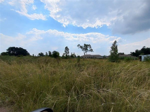 2558 m² Land available in Riversdale