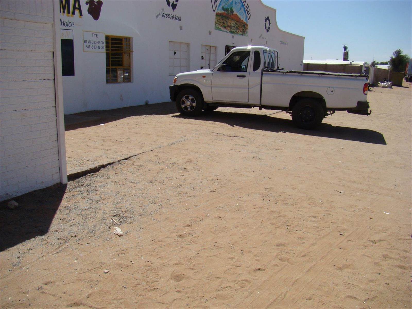 430  m² Commercial space in Upington photo number 2