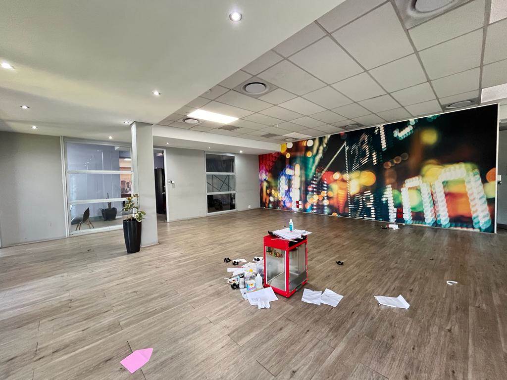 409  m² Commercial space in Bryanston photo number 10