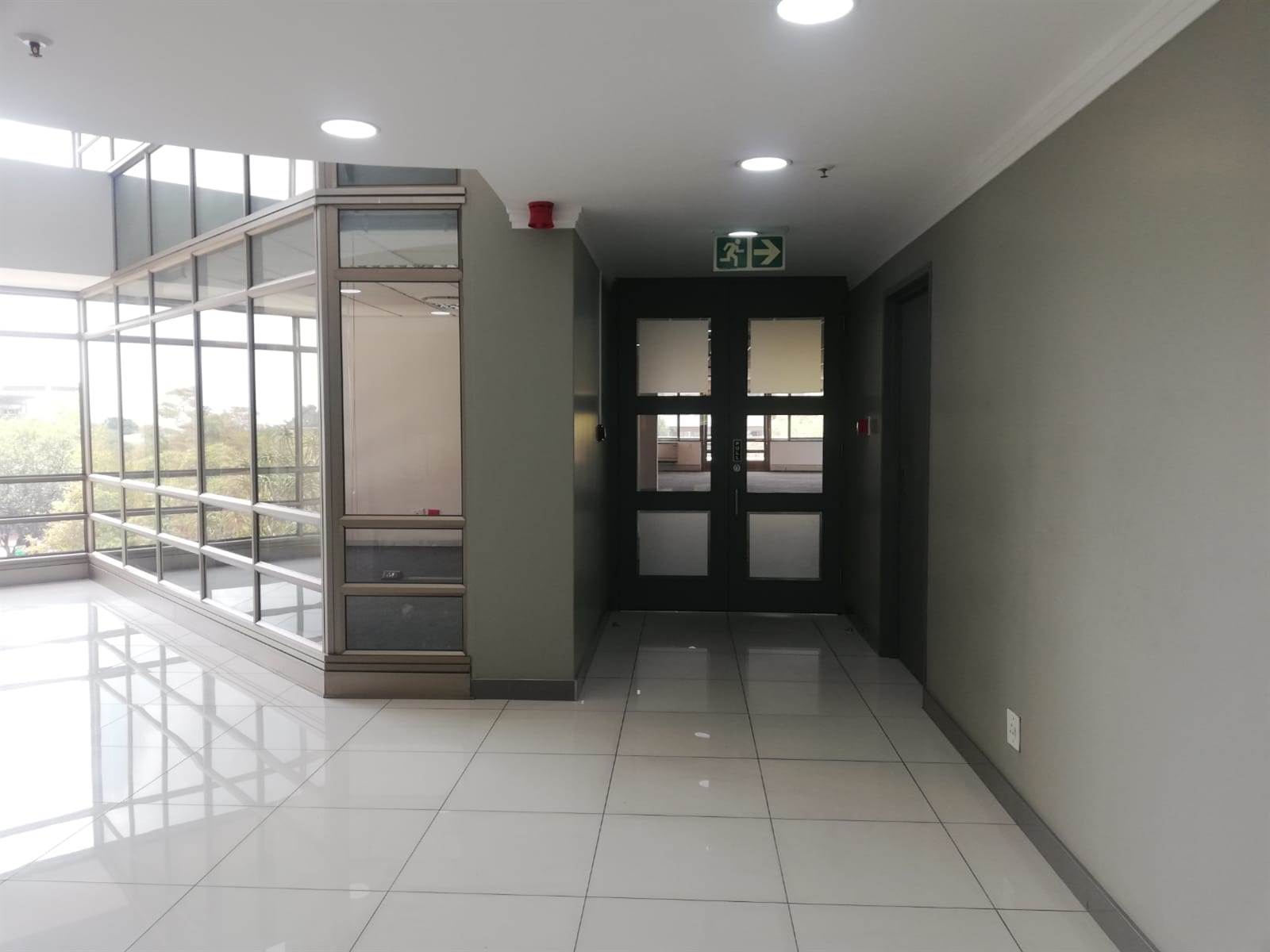 1266.4  m² Commercial space in Woodmead photo number 9