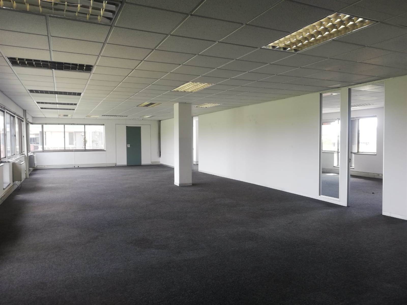 1266.4  m² Commercial space in Woodmead photo number 14