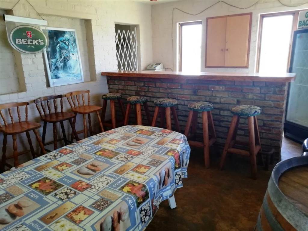 6 Bed House in Gansbaai and surrounds photo number 11
