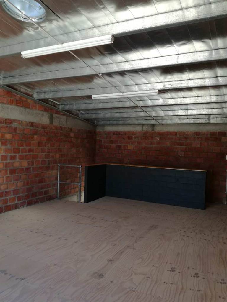 84  m² Commercial space in Fairview photo number 3
