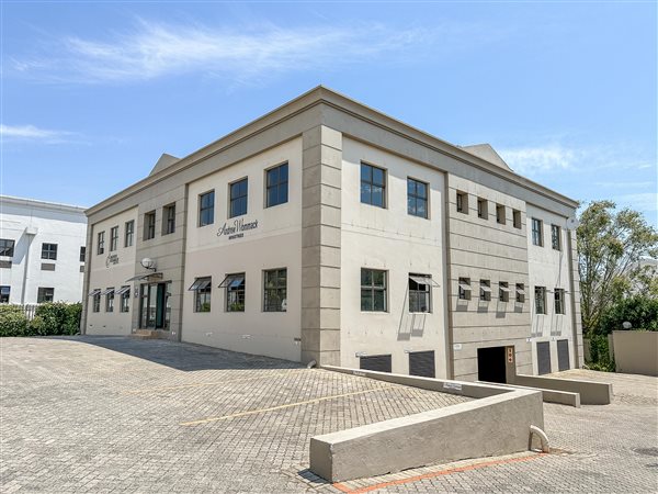 300  m² Commercial space in Tyger Valley
