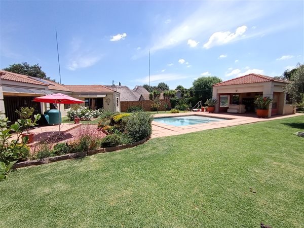 4 Bed House in Farrarmere