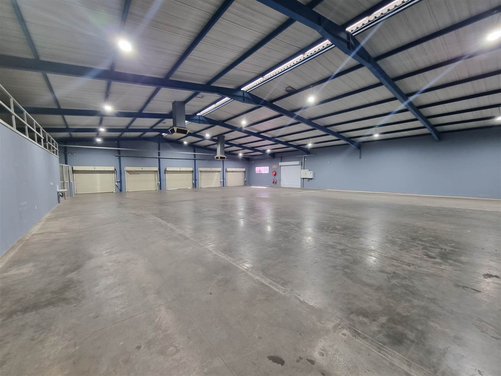 1180  m² Industrial space in Edenvale photo number 4