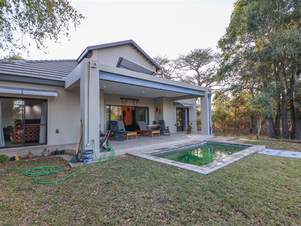 3 Bedroom House 3 Bedroom House