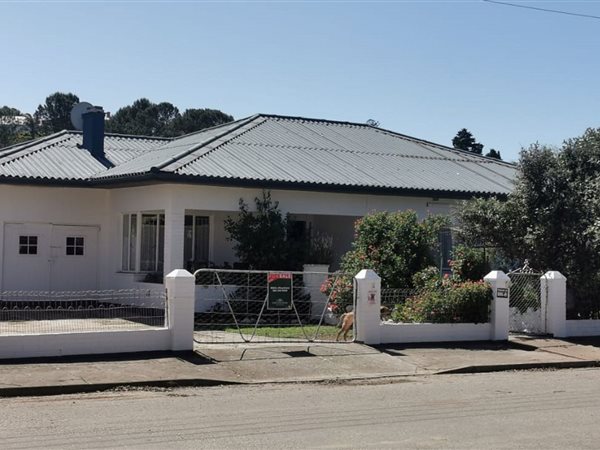 4 Bed House