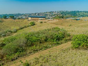 3.5 ha Land available in Verulam Central