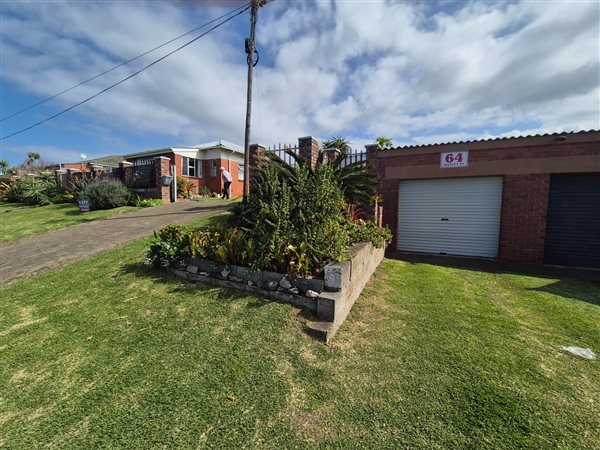 3 Bedroom House 3 Bedroom House