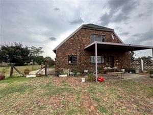 4 ha Farm in Homestead Apple Orchards