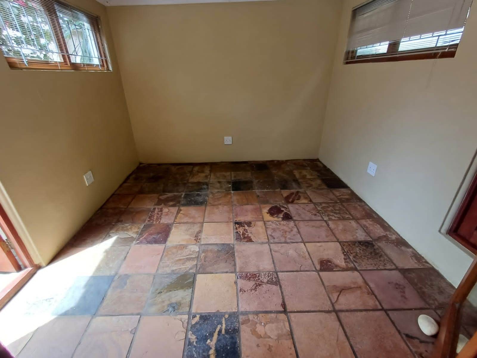 1 Bed Flat in Bredasdorp photo number 11