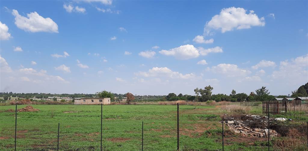 8.6 ha Farm in Zuurfontein photo number 7