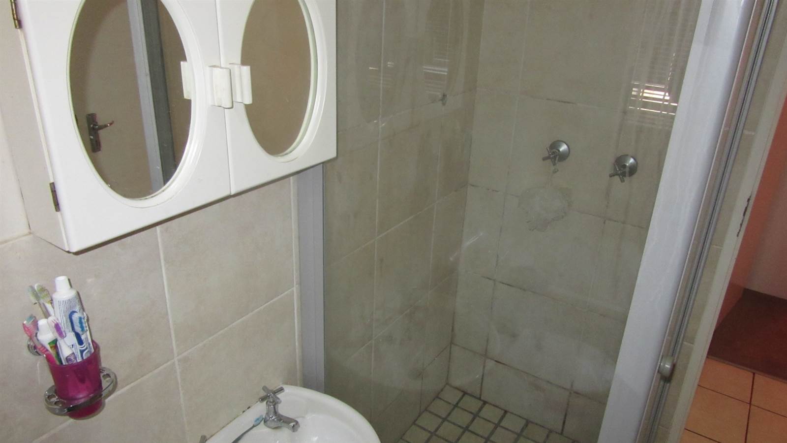 2 Bed Apartment in Rand Collieries photo number 16