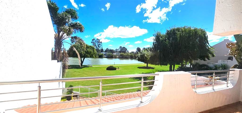 3 Bed Townhouse in Vaal Marina photo number 5