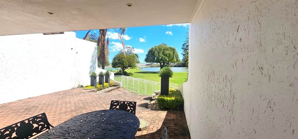 3 Bed Townhouse in Vaal Marina photo number 6