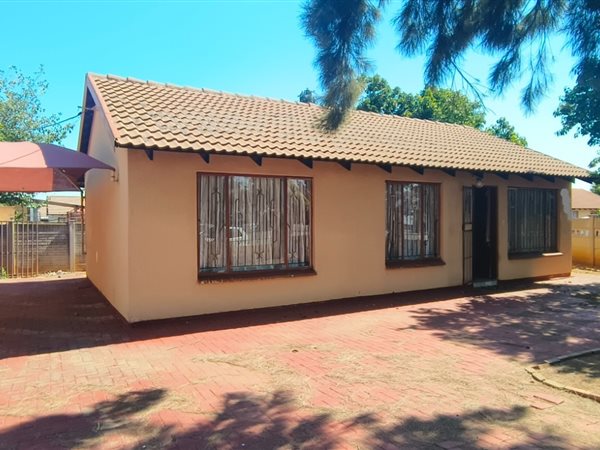 3 Bed House in Boitekong