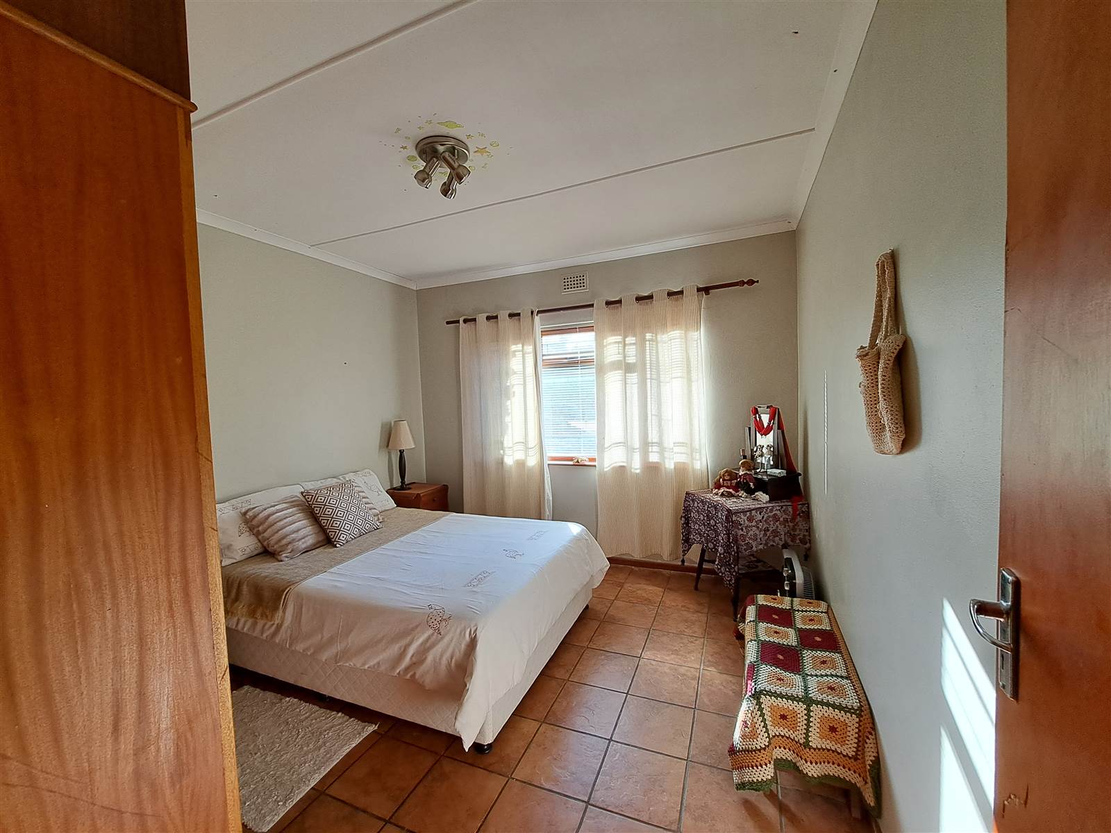 4 Bed House in Bredasdorp photo number 17