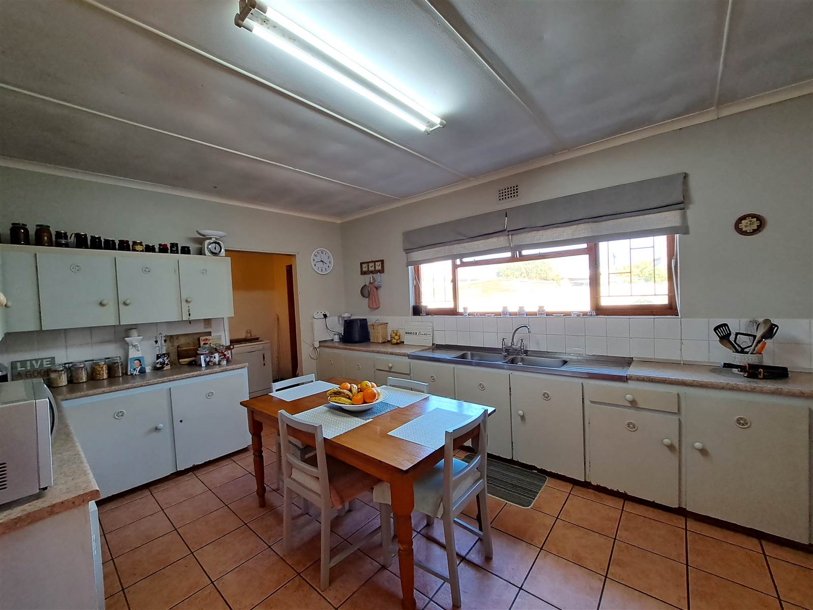 4 Bed House in Bredasdorp photo number 23