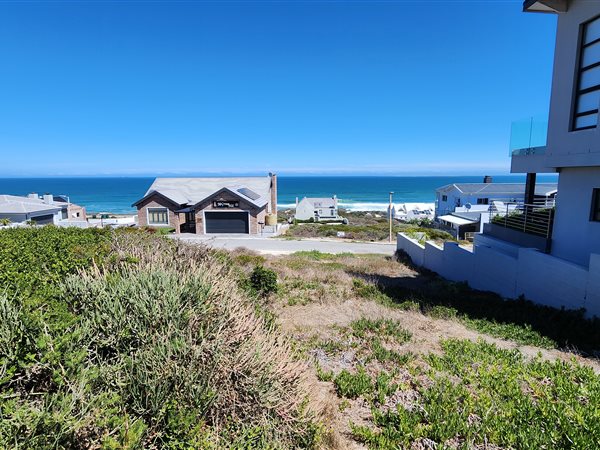 660 m² Land available in Yzerfontein