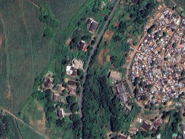 930 m² Land