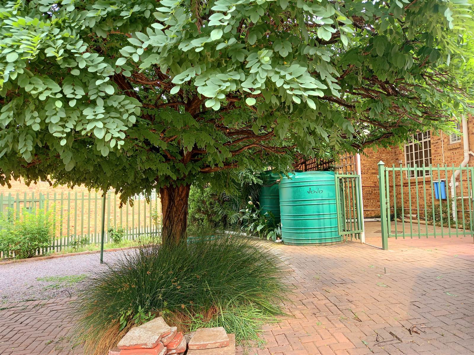 3 Bed Townhouse in Uitsig photo number 1