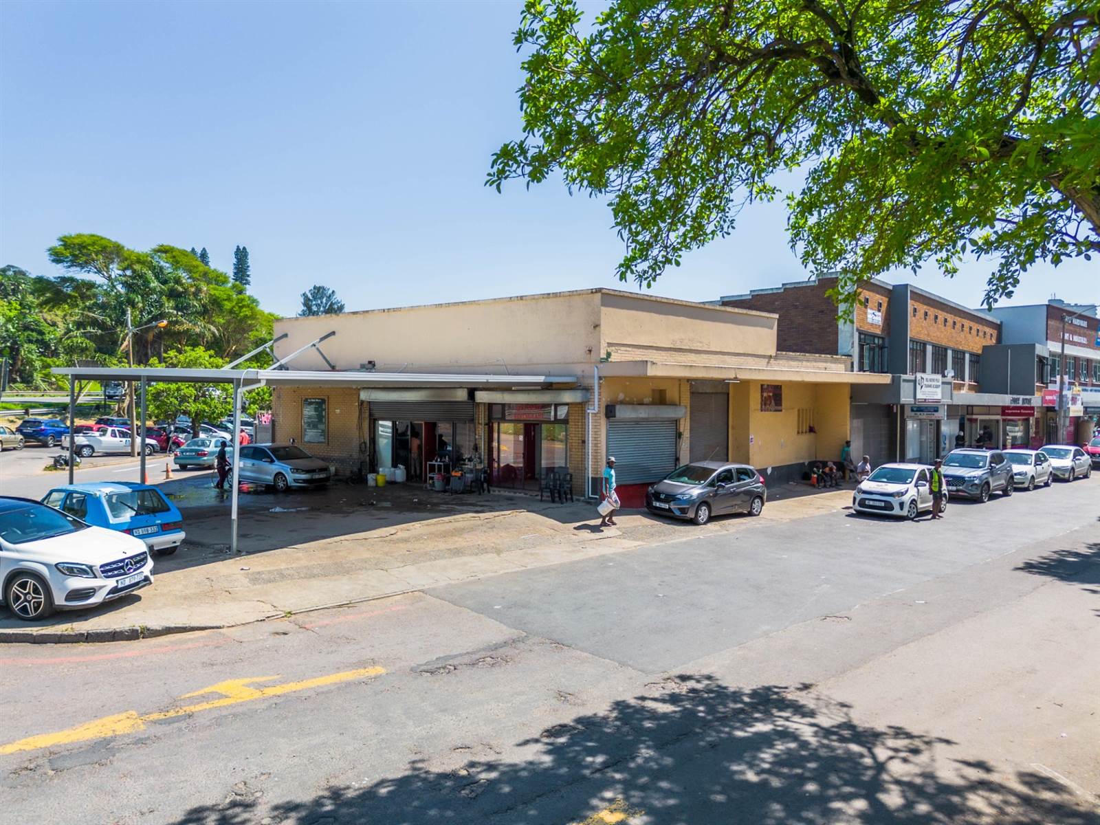 499  m² Commercial space in Amanzimtoti photo number 14