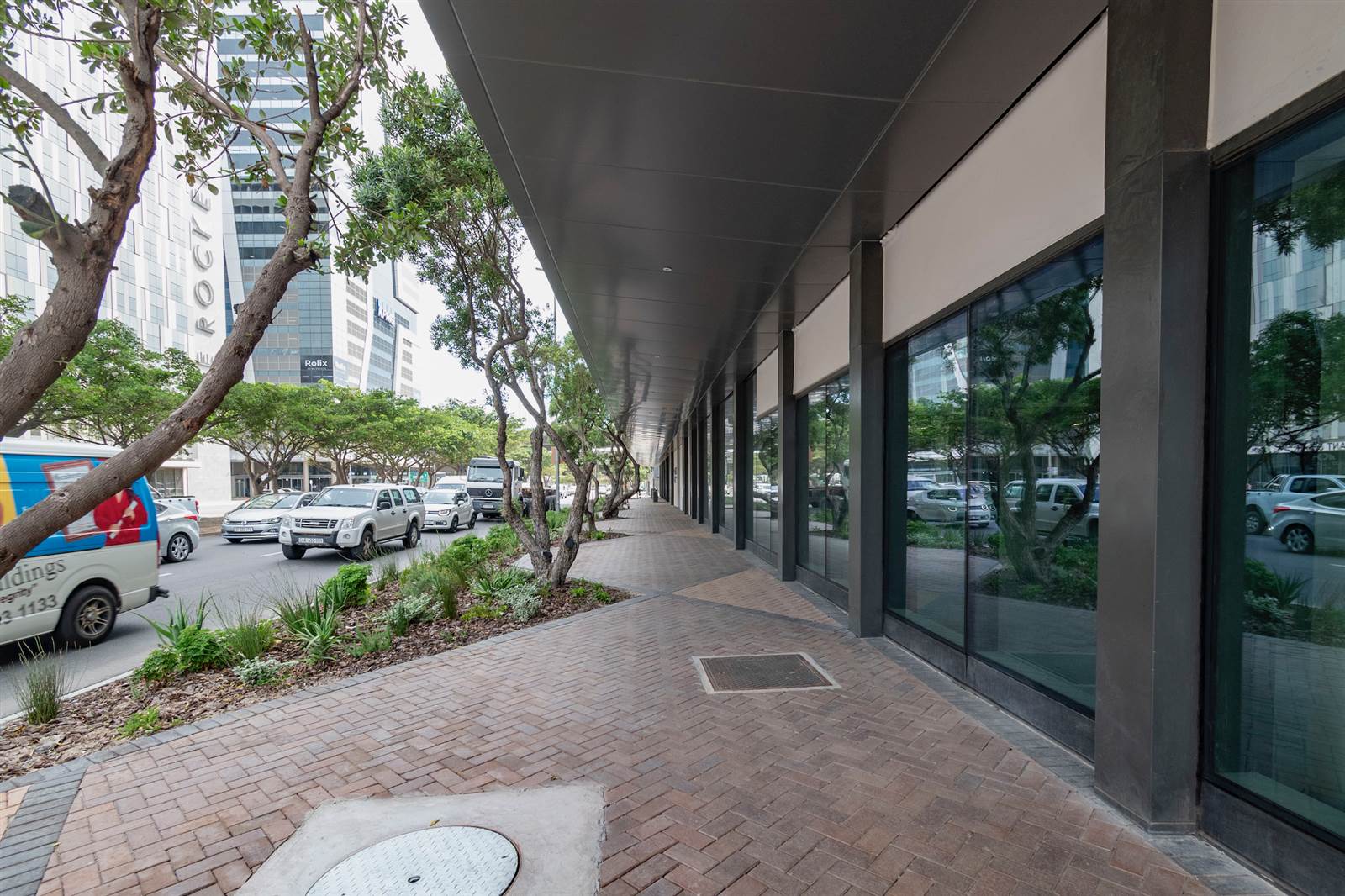 1000  m² Retail Space in Foreshore photo number 4