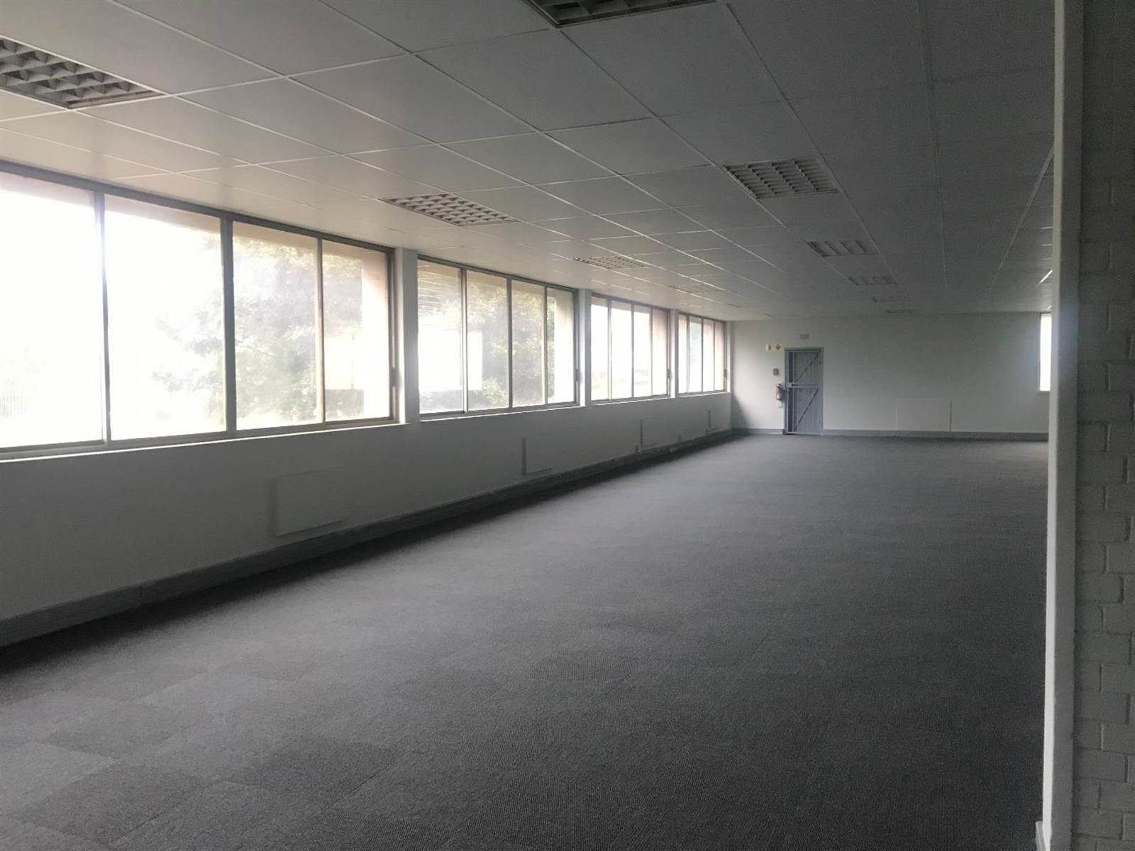 8429  m² Commercial space in Spartan photo number 25