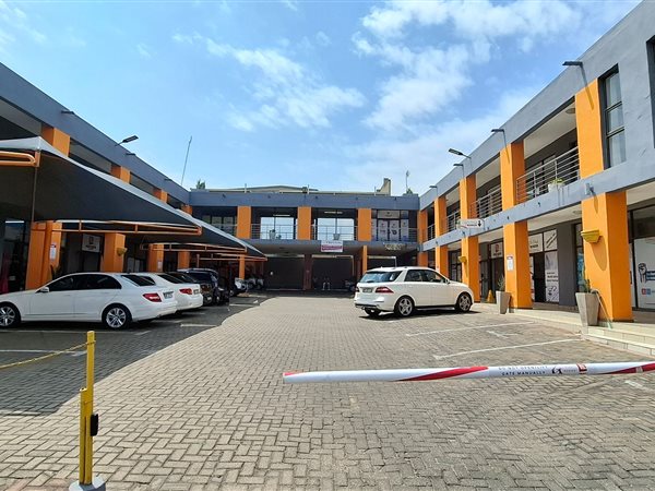 35 m² Commercial space 35 m² Commercial space