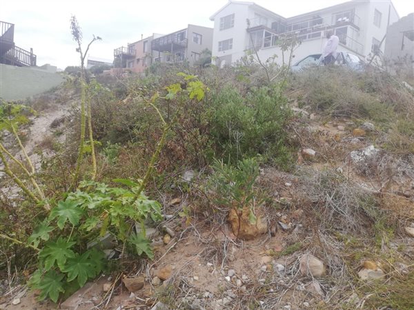 603 m² Land available in Glen Marine