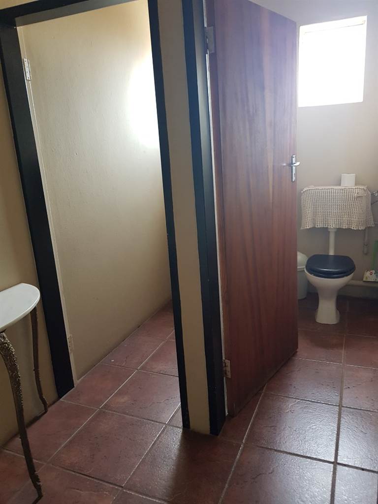223  m² Commercial space in Modimolle photo number 9