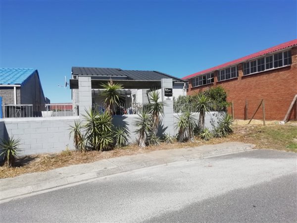 3 Bed House in Rocklands