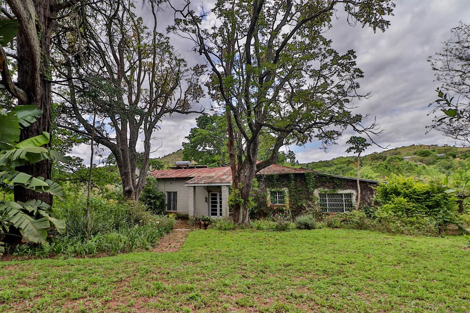 6 Bed House in Nelspruit photo number 1