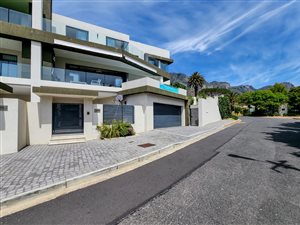 House in Camps Bay