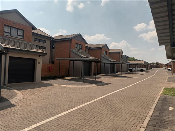 3 Bedroom House 3 Bedroom House