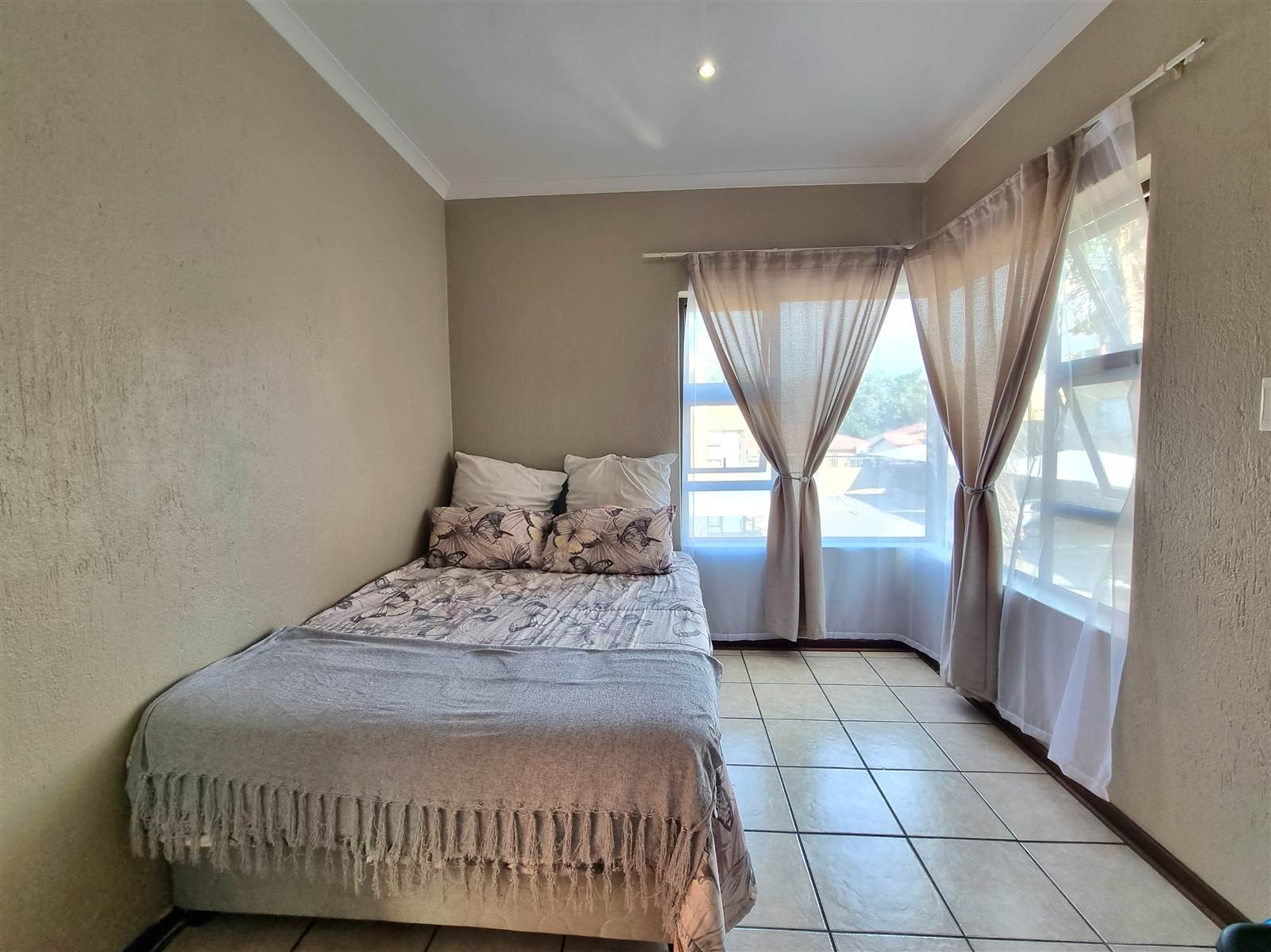 1 Bed Apartment in Nelspruit Central photo number 13
