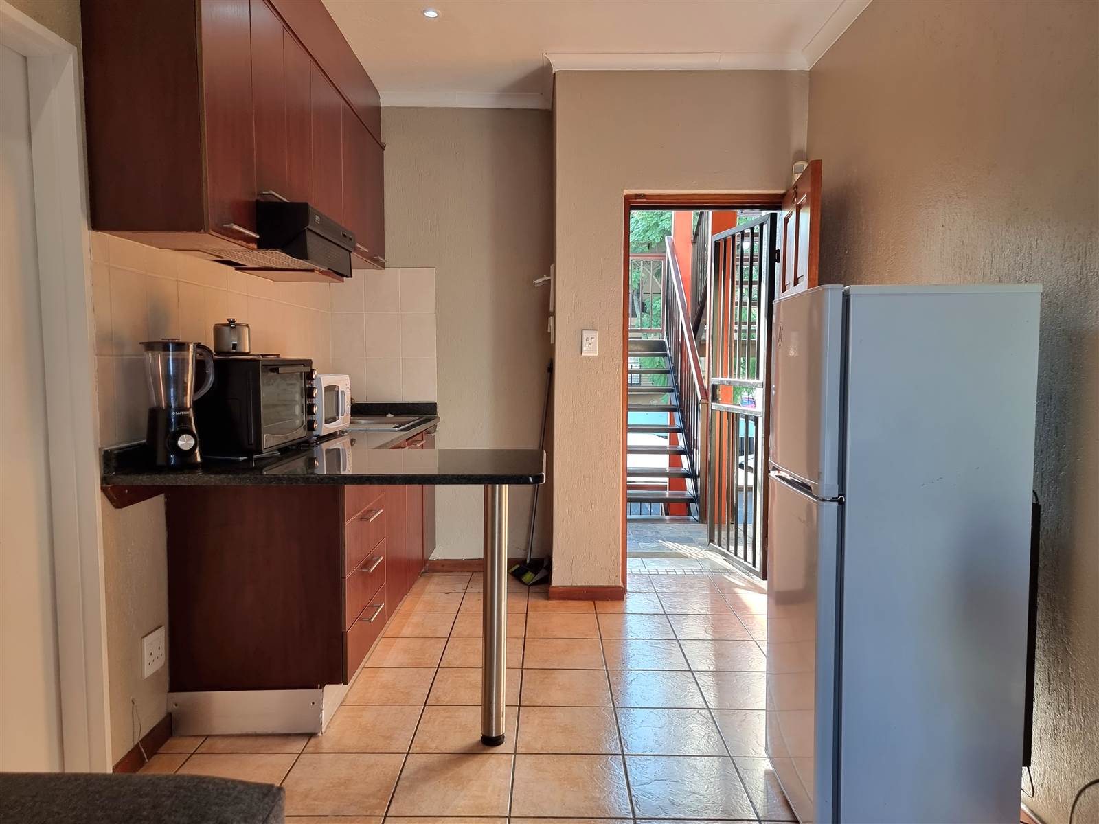 1 Bed Apartment in Nelspruit Central photo number 6