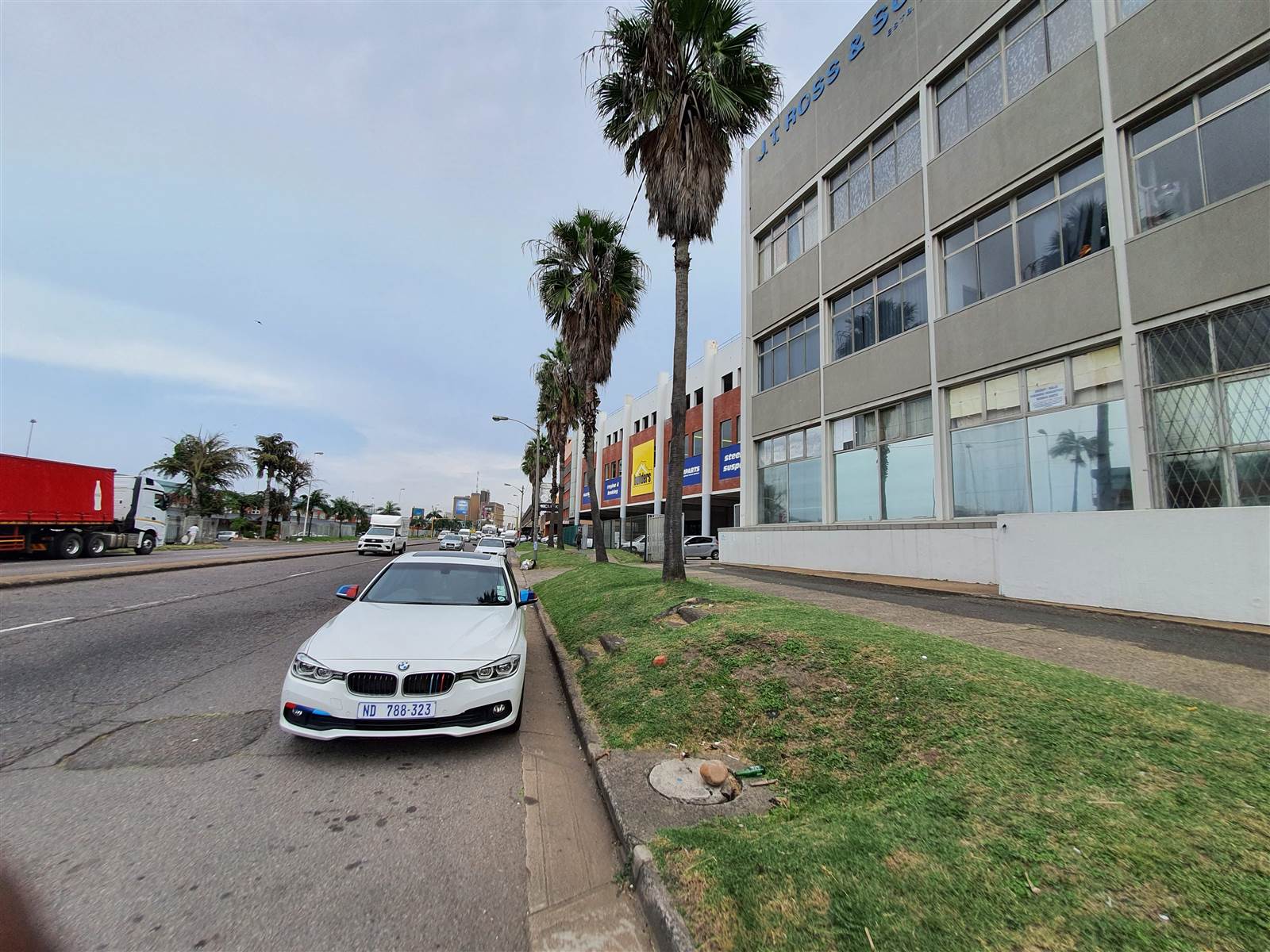 582  m² Commercial space in Greyville photo number 17