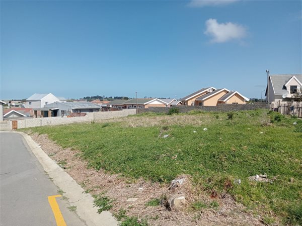 430 m² Land available in Pacaltsdorp