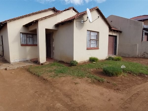 3 Bedroom House 3 Bedroom House