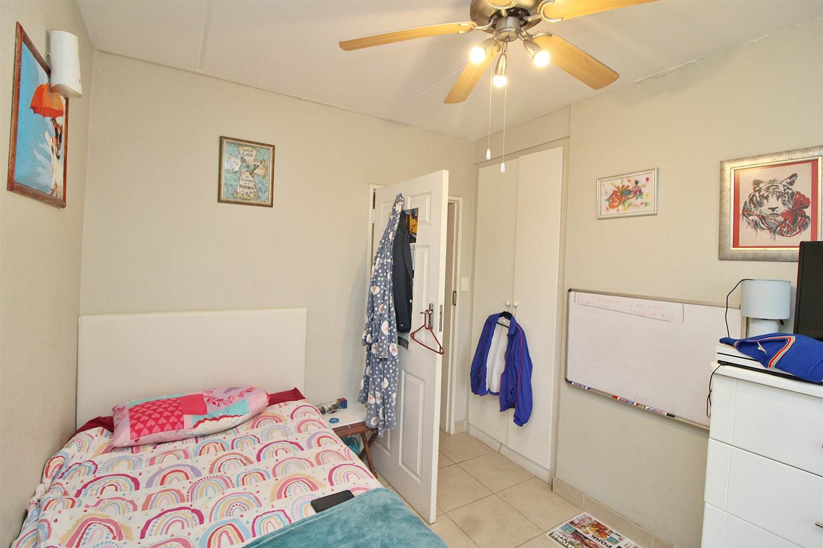3 Bed Apartment in Sunnyrock photo number 15