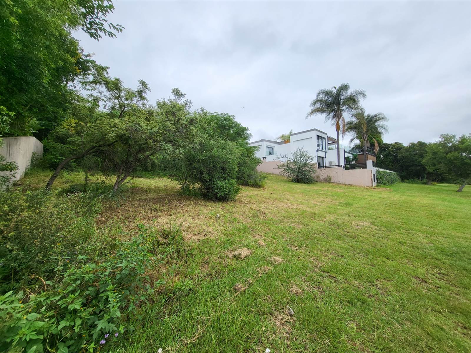 973 m² Land available in Dainfern Golf Estate photo number 4
