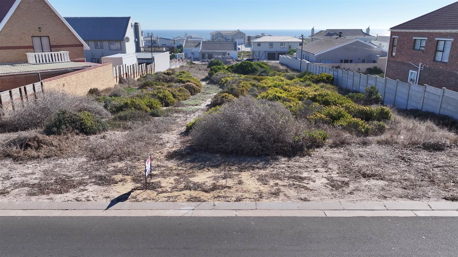 770 m² Land available in Yzerfontein photo number 4