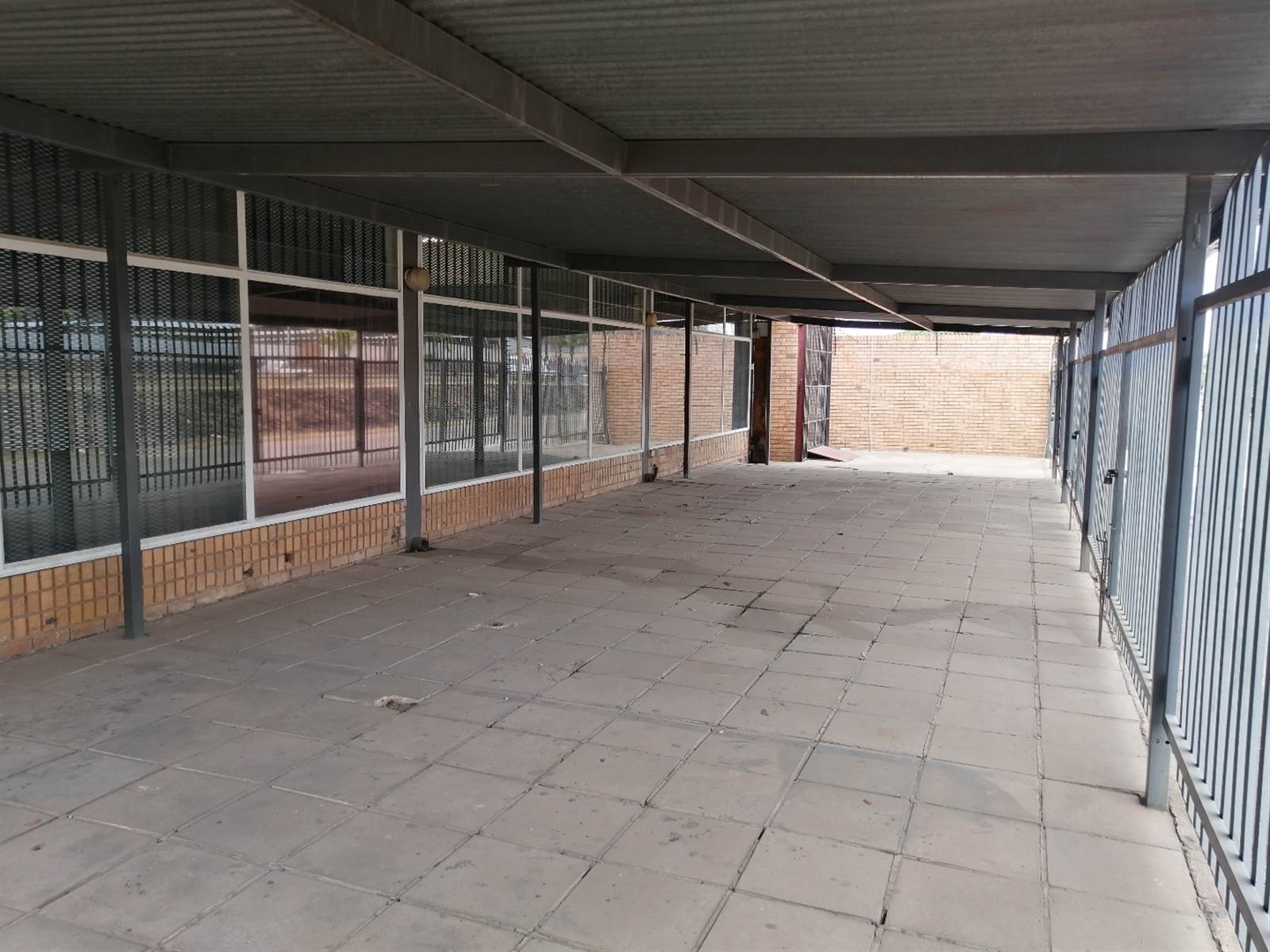 1800  m² Commercial space in Jan Niemand Park photo number 16