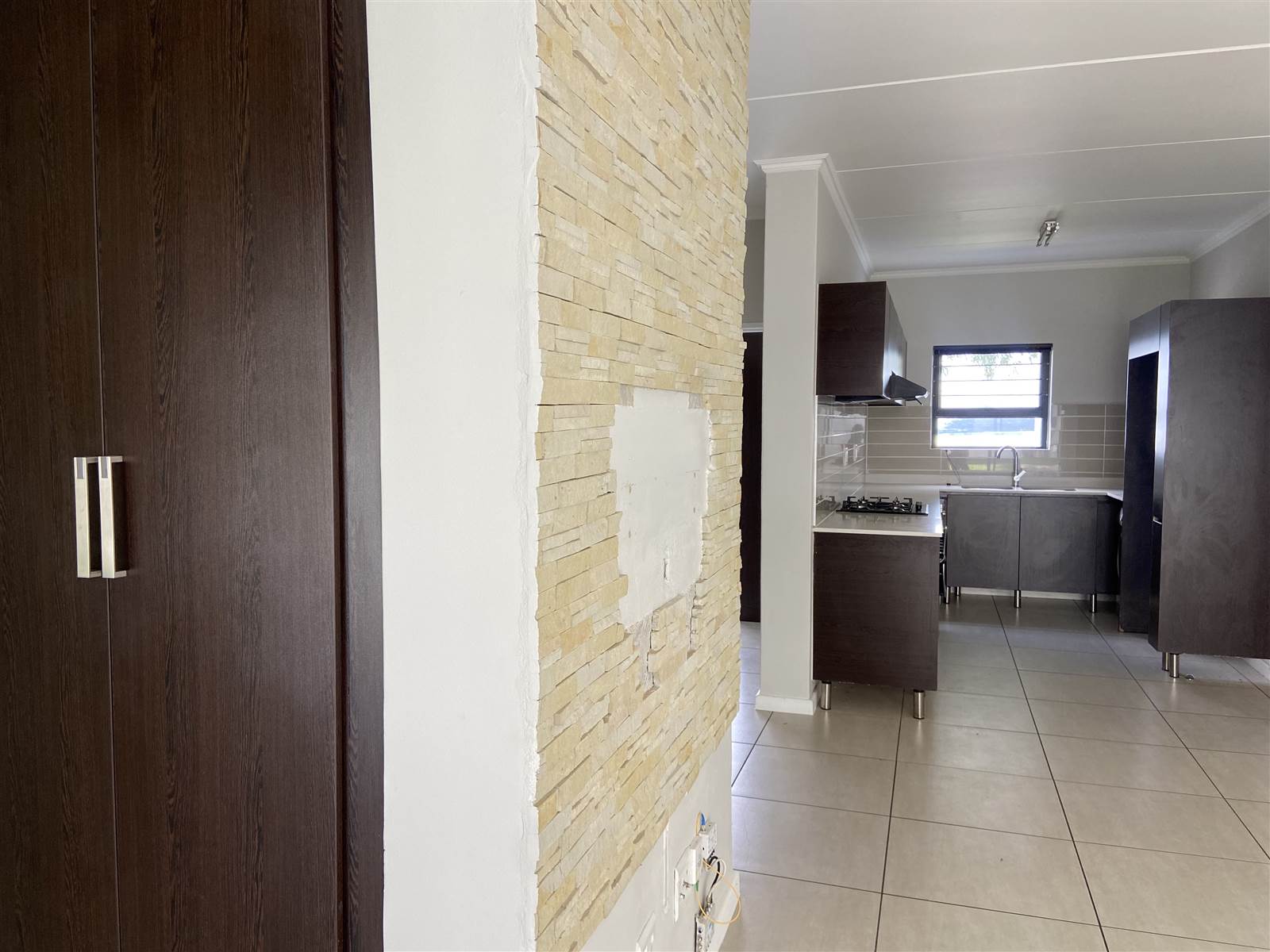 3 Bed Apartment in Edenvale photo number 14